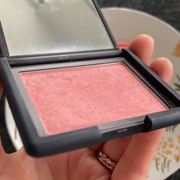 NARS & CLINIQUE blush - Picture 3 of 5